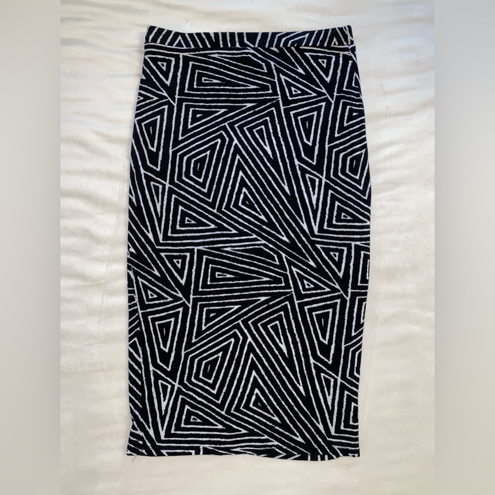 Retro 80s Style Mid Skirt